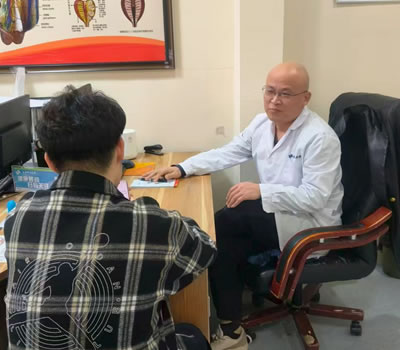 达州市|男科医师高朋磊：守护男性健康，专业男科诊疗