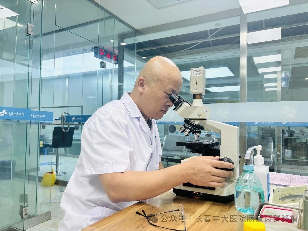 达州市|高朋磊医师：左手男科临床，右手肠道菌群移植深入研究